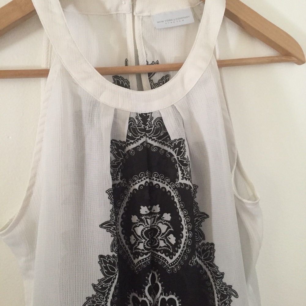 NWT New York & Company Sleeveless Top